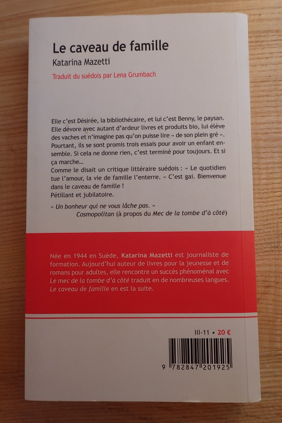 Le caveau de famille - Katarine Mazetti -Le refuge des livres