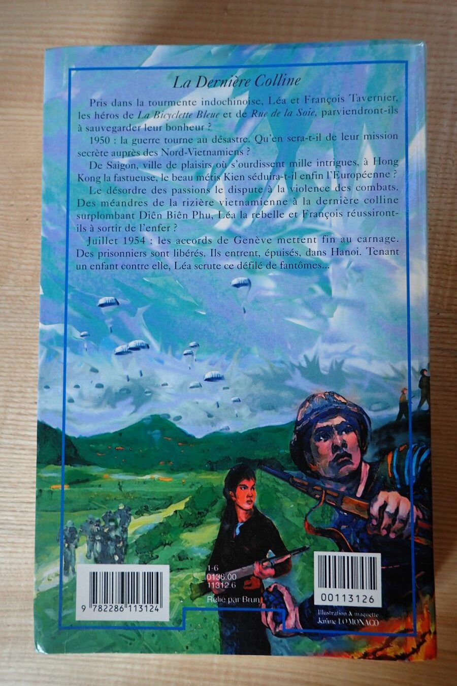 La dernière colline - Régine Desforges - Le refuge des livres - Livres d'occasion