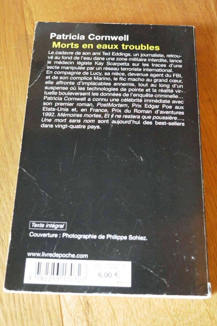 Morts en eaux troubles - Patricia Cornwell - Le refuge des livres - Livres d'occasion