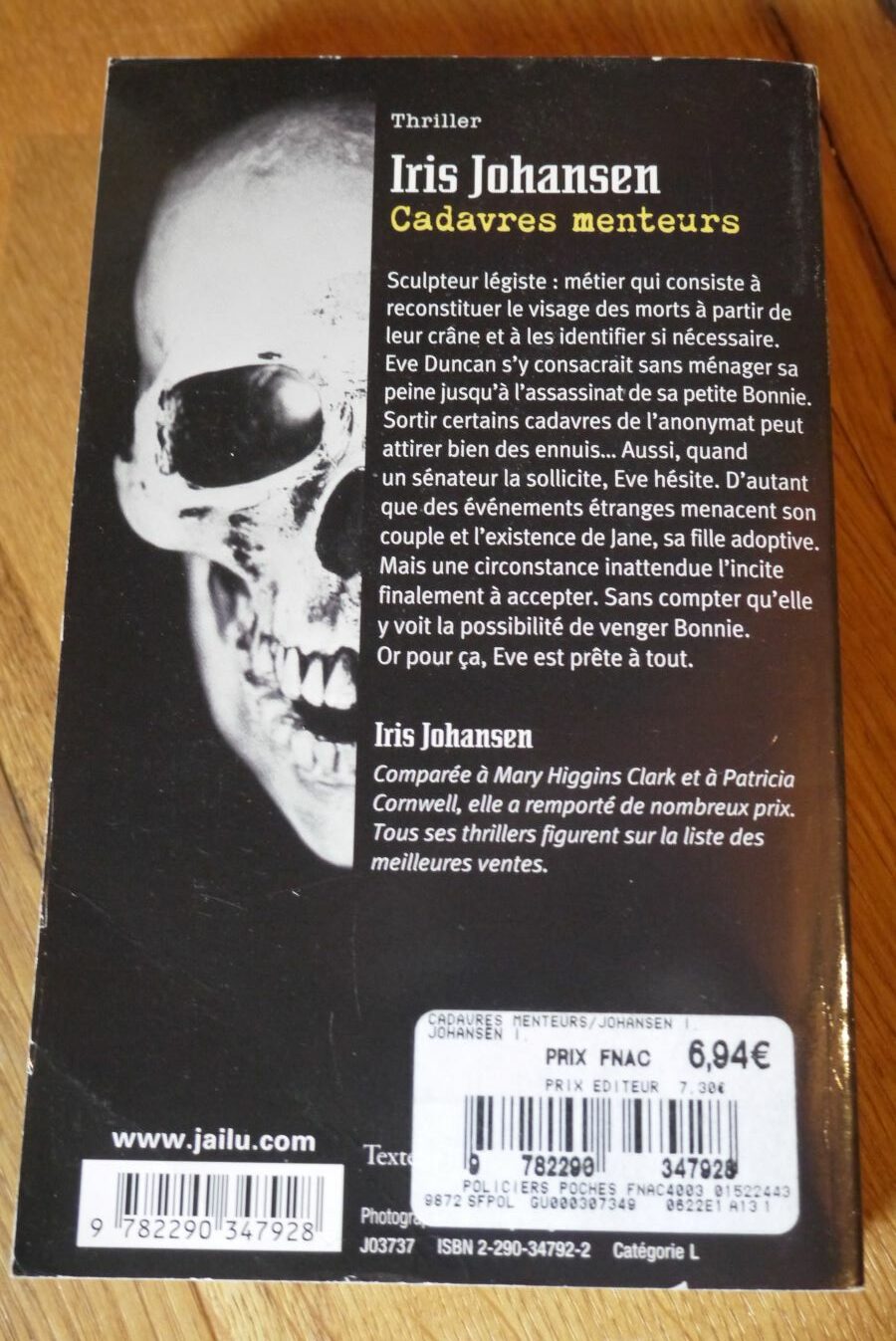 Cadavres menteurs - Iris Johansen - Le refuge des livres - Livres d'occasion