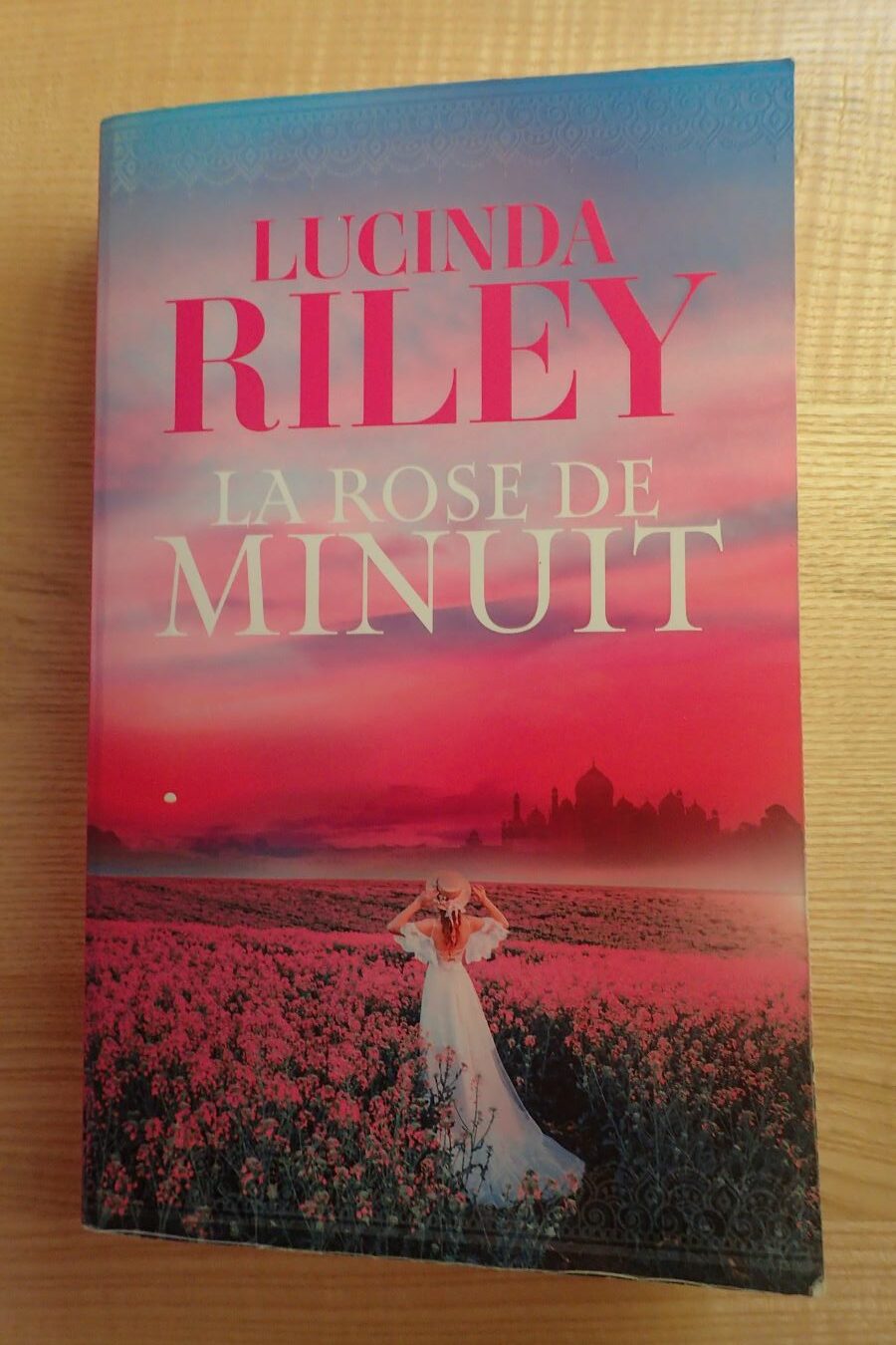 La rose de minuit - Lucinda Riley - Le refuge des livres - Livres d'occasion